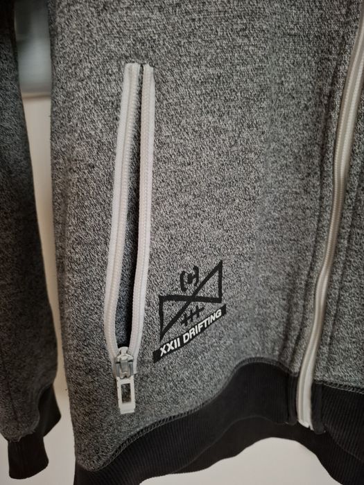 Bluza cropp M używana