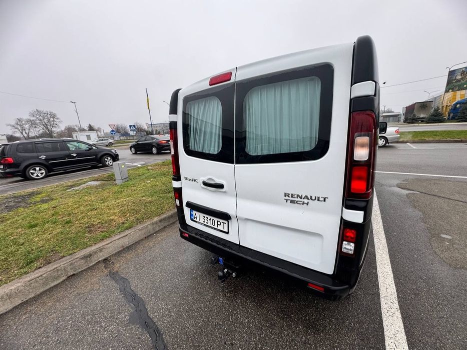 Продам RENAULT Trafic 2018рік пасажир