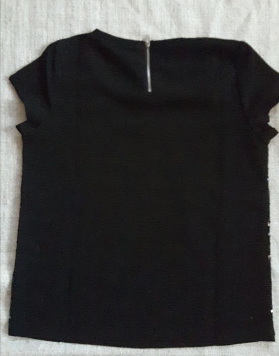 Blusa com lantejoulas  - tam 38 - Nova
