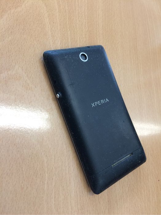 Telemovel sony Xperia