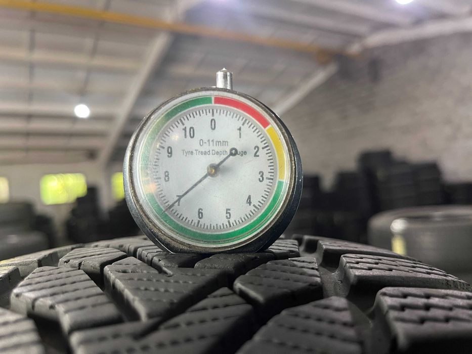 GS1972 Зимові шини 205/55r17 Uniroyal WinterExpert  комплект резина р17