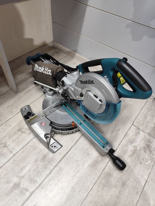Makita LS0815 FL  Макіта оригінал торцювальна пила, торцовка