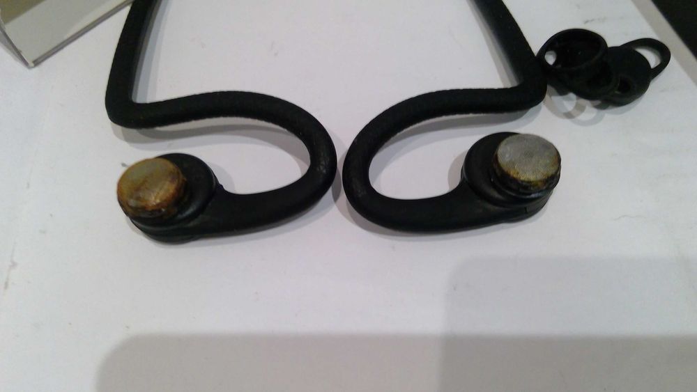 Bezprzewodowy zestaw słuchawkowy Plantronics BackBeat fit 2100 S56