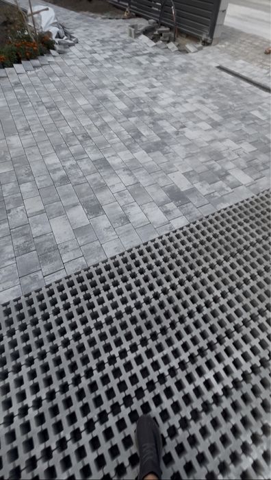 Укладання бруківки