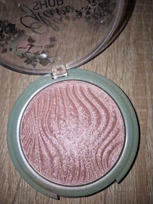 Róż Glam Shop mity