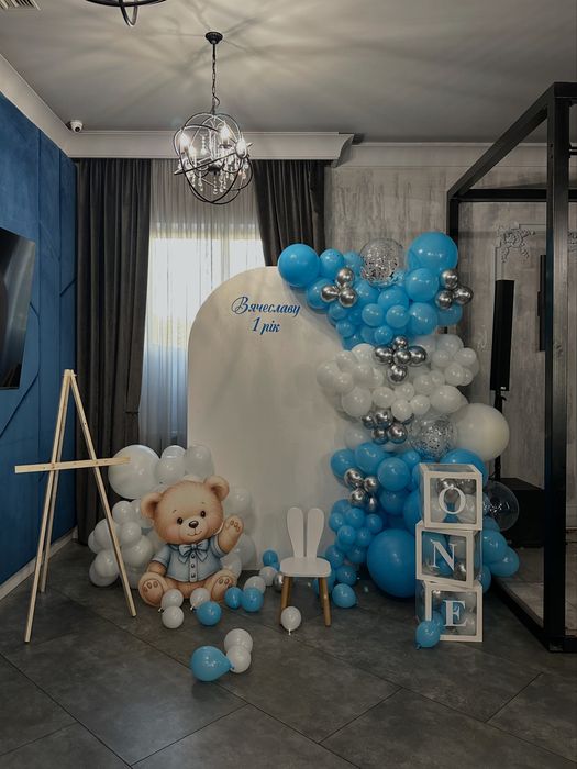 Фотозона Вінница ,декор,кульки