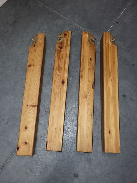 Mesa Rectangulare e cadeiras