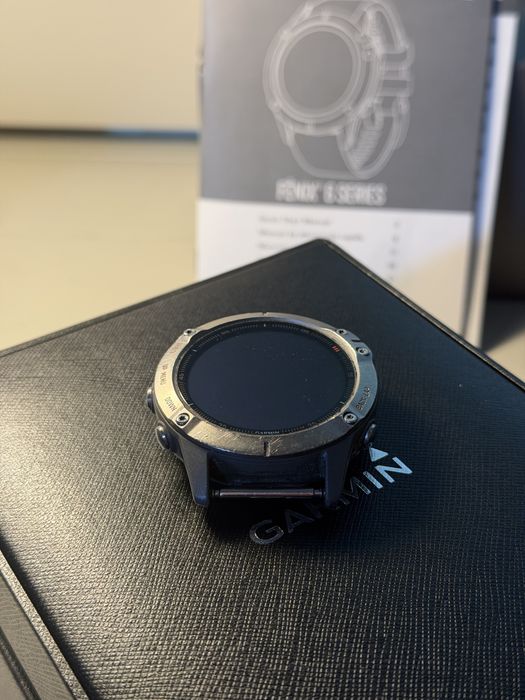 Garmin fēnix 6 Sapphire Titanium + pudełko