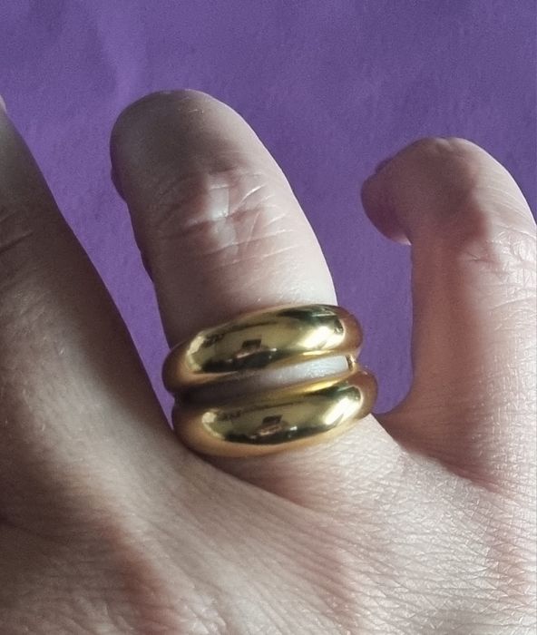 Anel dourado, em aço inoxidável, tamanho 18