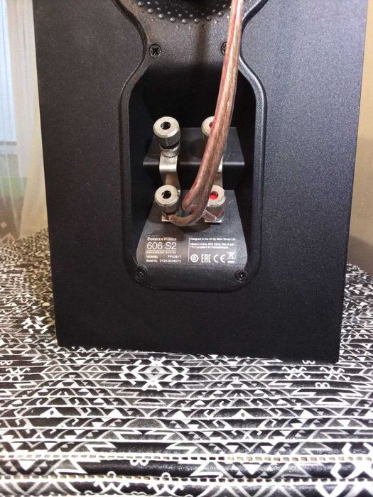 Zestaw amplituner Yamaha r-n 602 + glosniki Bowers&Wilkins 606 S2