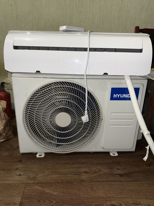 инверторный кондиционер Hyundai 9 BTU