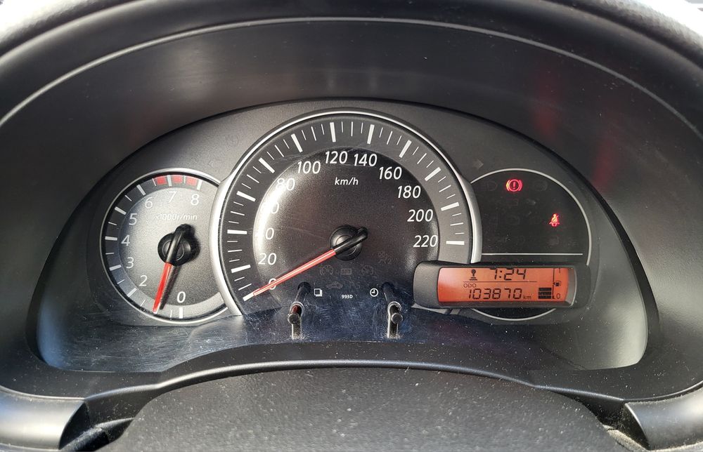 Nissan Micra IV 1.2 80cv (K13)104mil km