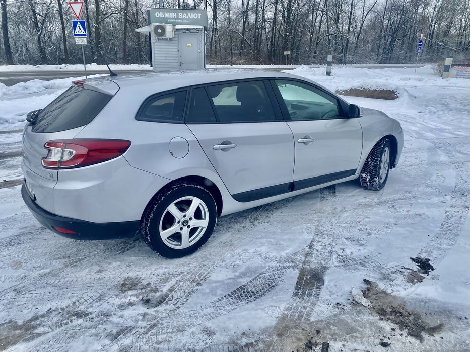 Рено меган 3 1.5 дизель 2012 рік