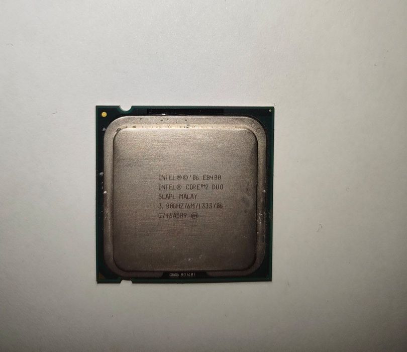 Intel Core 2 Duo E8400 3.0 GHZ