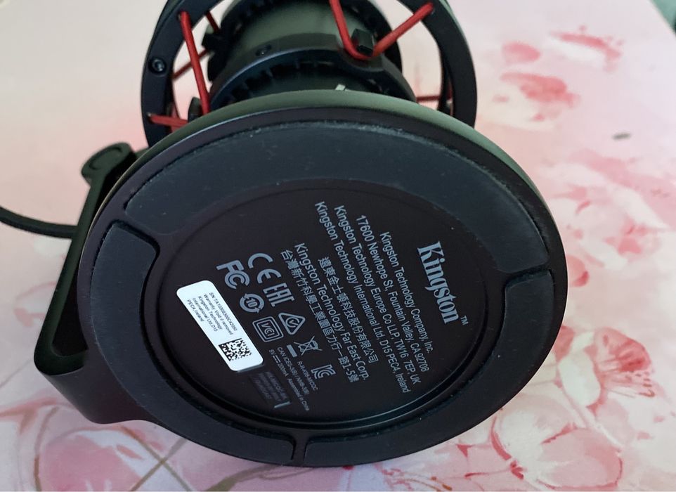 Микрофон HyperX QuadCast