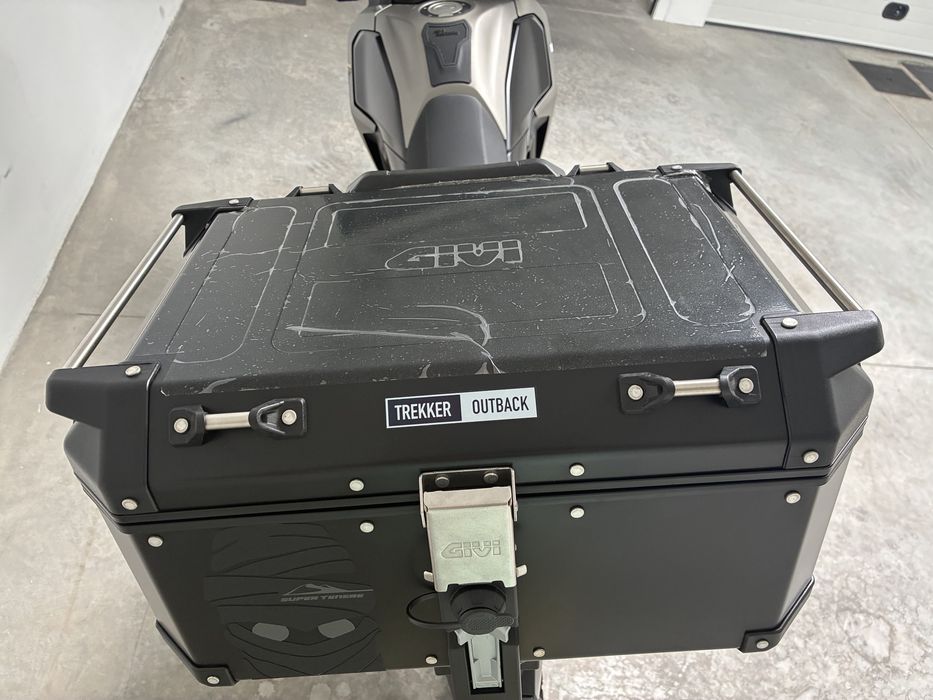 Top case Givi Trekker 58Lts tenere 700