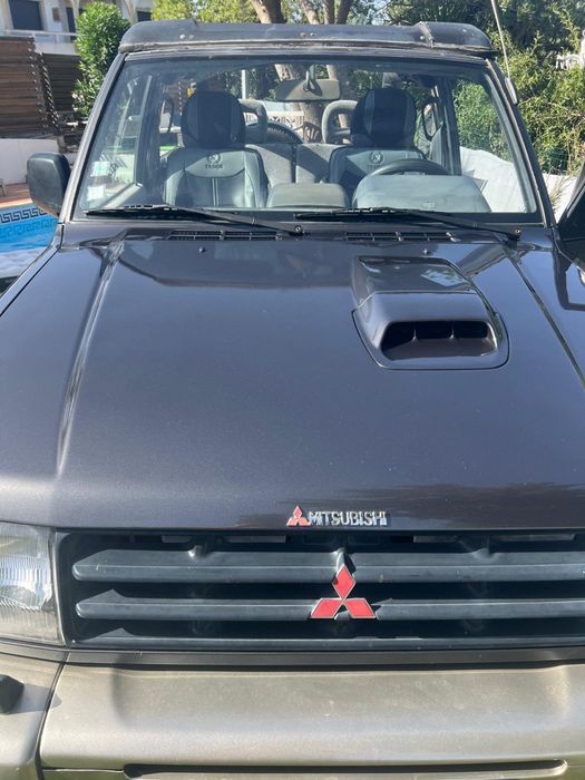 Mitsubishi pajero convertible