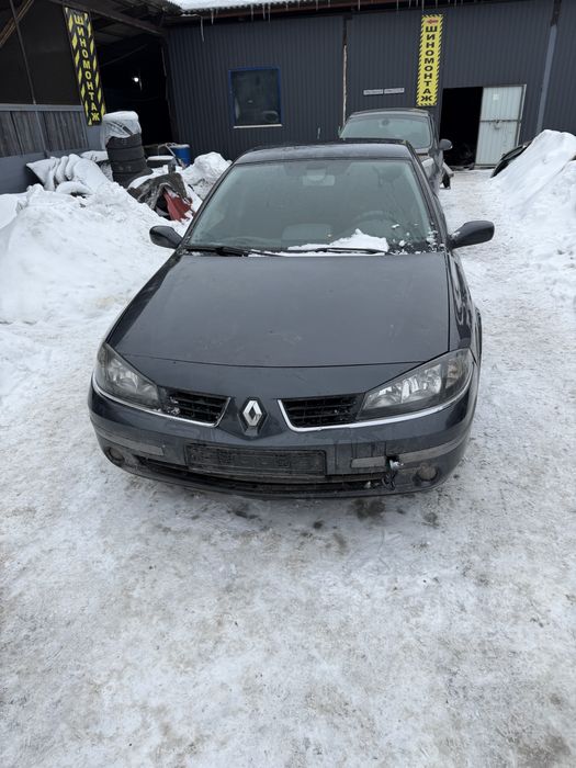 Бампер передній Renault Laguna 2 рестаіл 2005-2007рік TEB66