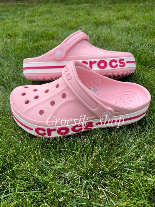 Стильні жіночі крокси crocs bayaband