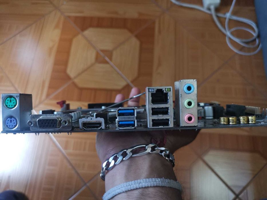 Used Gigabyte H110-Gaming 3 Motherboard64729932573955121