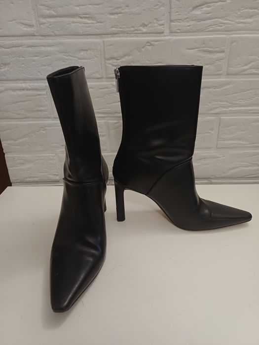 Kozaki, botki szpic H&M