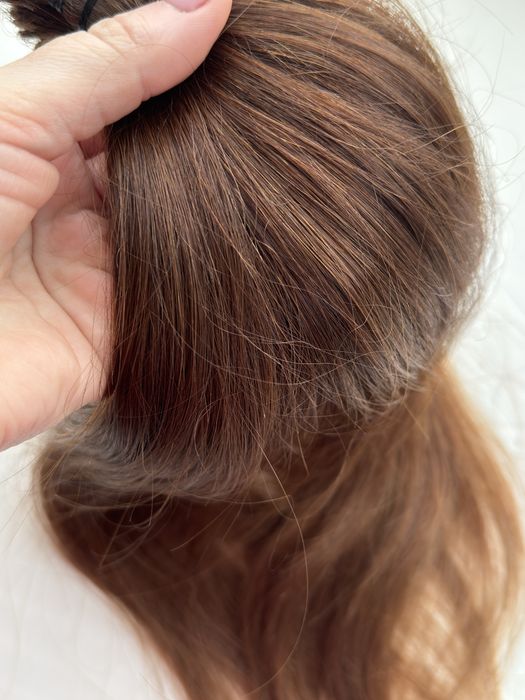 Натуральные  волосы