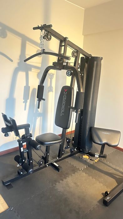 Ginasio em casa - aparelho super novo com 70 kg. MSX 50 TOORX