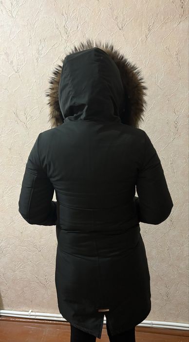 Пуховик з хутром