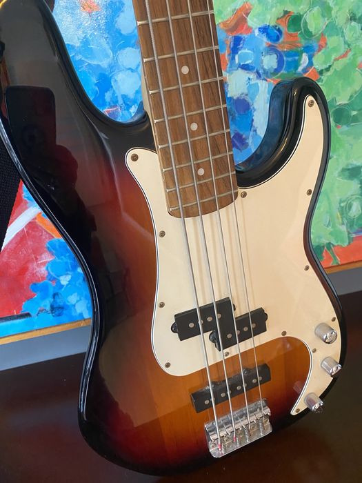 Gitara basowa Fender Squirer Precision Bass