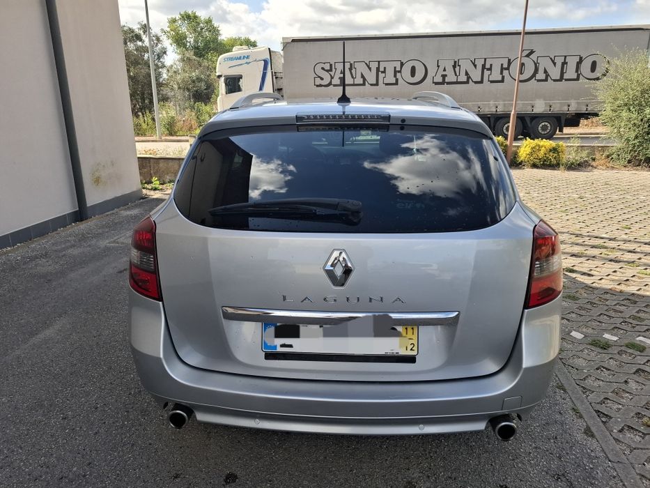 Renault Laguna — fotografia 3