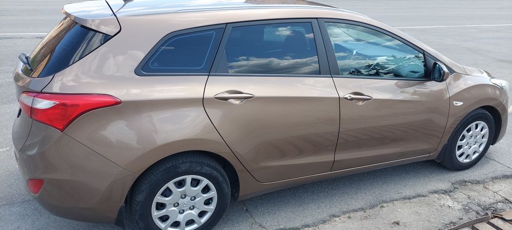 Hyundai  i30 2013 1.6crdi АКПП