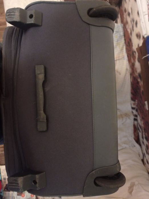 Чемодан "DELSEV"