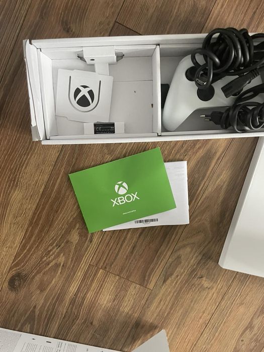 X Box series S 512GB