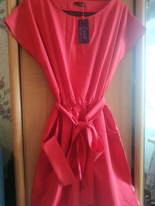 Продам платье...