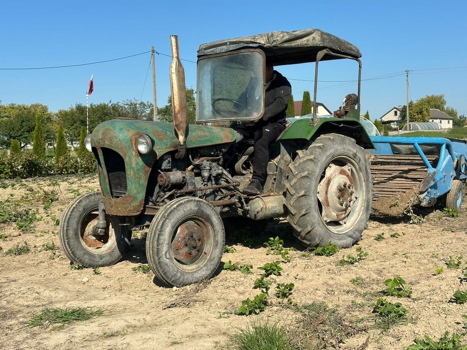 Ursus C-328 rejestrowany sprawny ważne OC badanie  techniczne
