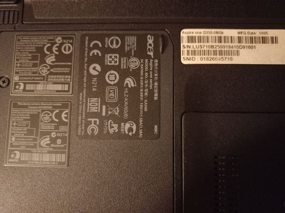 Notebook acer  z akcesoriami