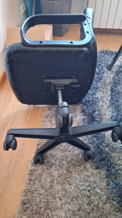 Cadeira giratória de escritório