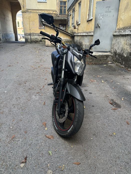 Loncin 250.