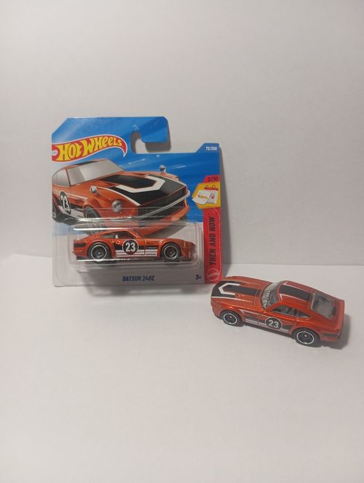 Машинки Hotwheels