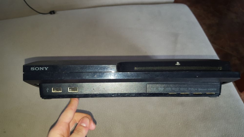 PlayStation 3 com 2 comandos sem fios