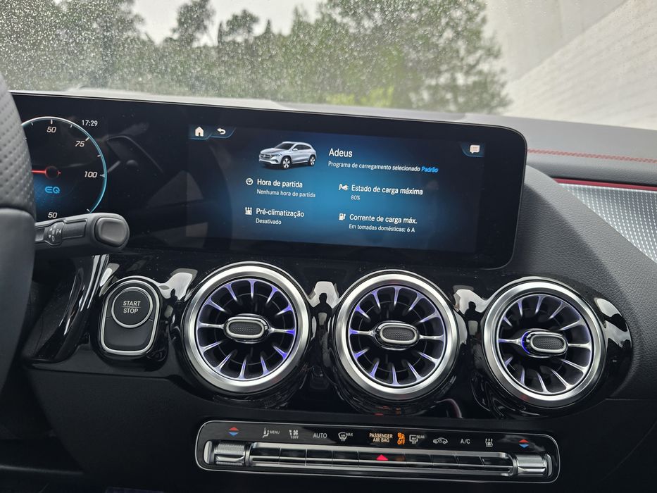 Mercedes Benz EQA 250+ AMG Line premium