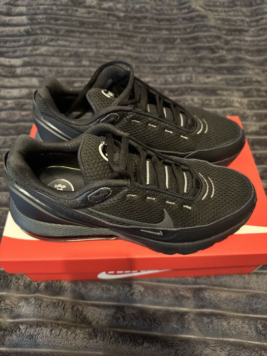 Nike Air Max Pulse