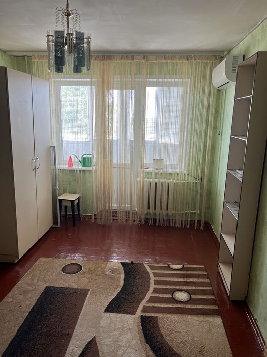 Здам 1 кім 4/5 вул Рекордна 23(44кв)