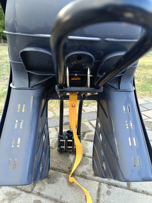 Fotelik rowerowy do 25kg stan idealny