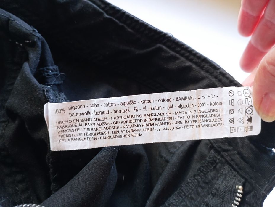 Spodnie Bershka 32 czarne