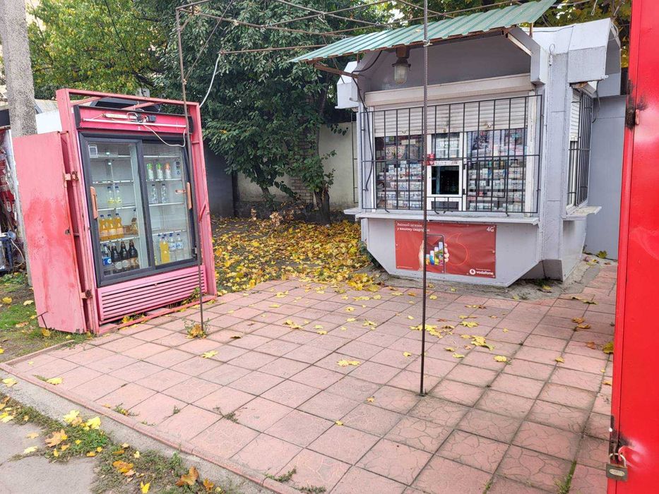 Торговий  павільйон(ларьок) на зем.ділянці 47 м2