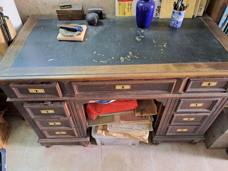 Secretária madeira antiga