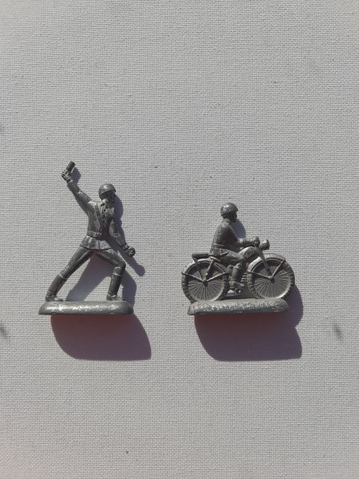 Солдатики СССР  Римляне,  Пираты,  Индейцы  ДЗИ