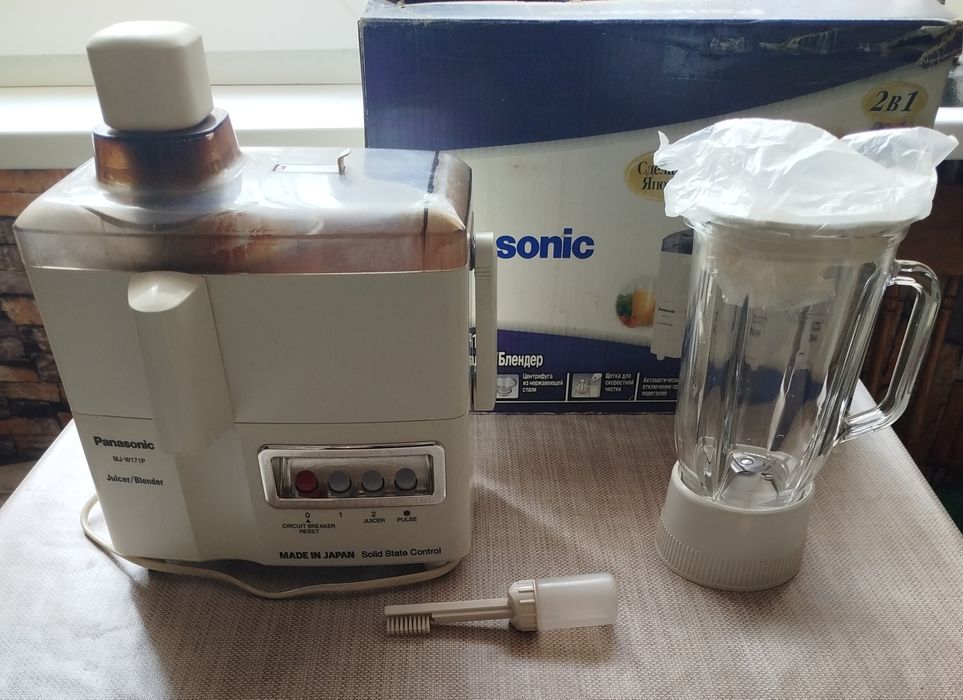 Соковитискач -блендер,, Panasonic '.
