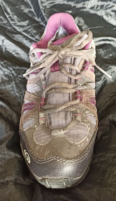 Buty trekkingowe SALOMON Exode Low GTX W / GORE-TEX, stan BDB-, rozm. 38 / 24 cm